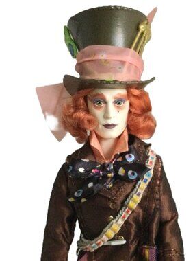 Alice Through the Looking Glass‎ Deluxe Mad Hatter Collector Doll